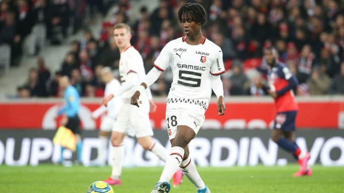 Tiền vệ: Eduardo Camavinga (Rennes) – 6,13 điểm
